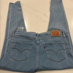 Levi's Women's 720 High rise super skinny Blue Jeans